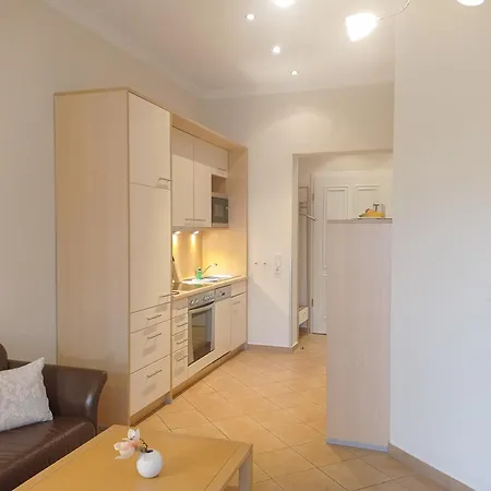 Apartamento Brise San Marino App 02 *